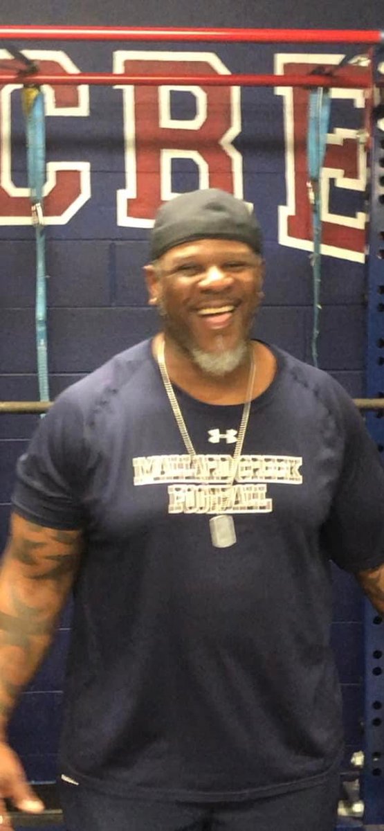 Keeping your name alive <a href="/mcmavsathletics/">Mallard Creek Athletics</a> Big Ralph! 🙏🏿