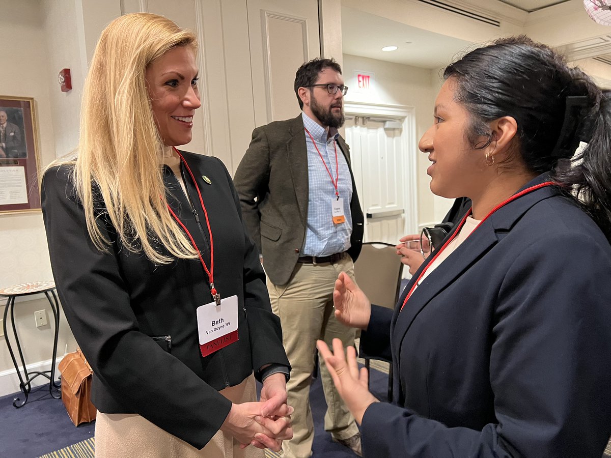 congresswoman-beth-van-duyne-on-twitter-i-enjoyed-speaking-with-young