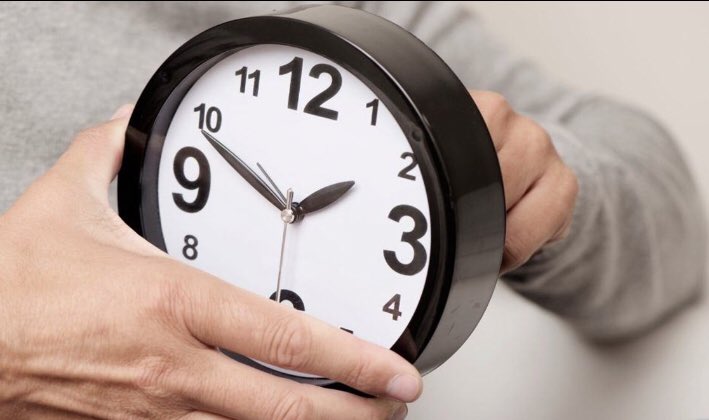 يا أمّة ضحكت من جهلها الأمم..