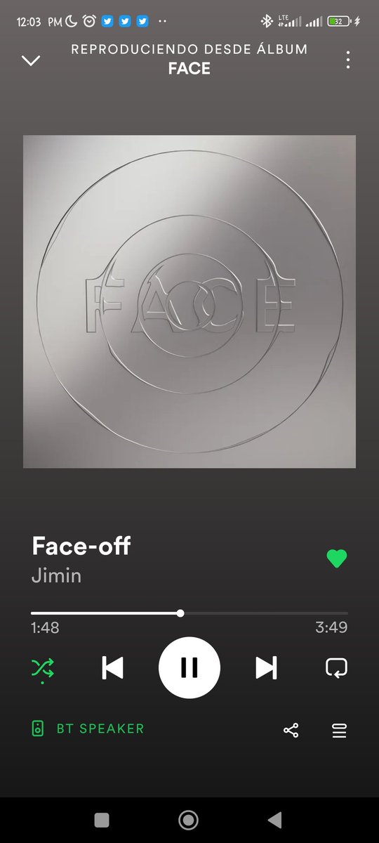 jiminfoolish's tweet photo. Aquí escuchando esta pieza de arte que creo mi marido @BTS_twt #JIMIN 
#FACE_Jimin https://t.co/K1RLEn8TKW