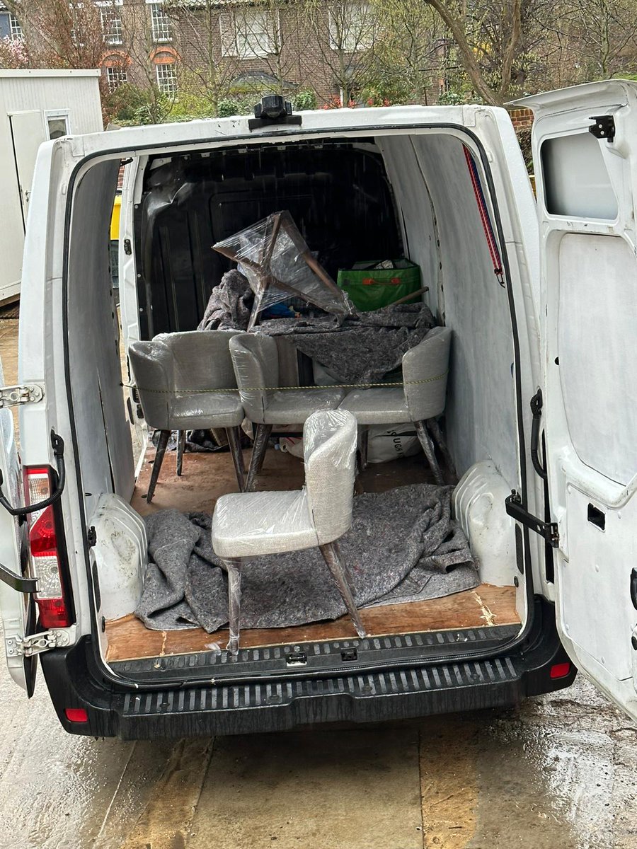 BearerDelivery's tweet photo. Whether you’re nearing the completion day for your new home, need our friendly team to collect and deliver bulky furniture or require a local, reliable and proactive team for your company’s deliveries, we can save you time, money and hassle. https://t.co/60zgzwjopA