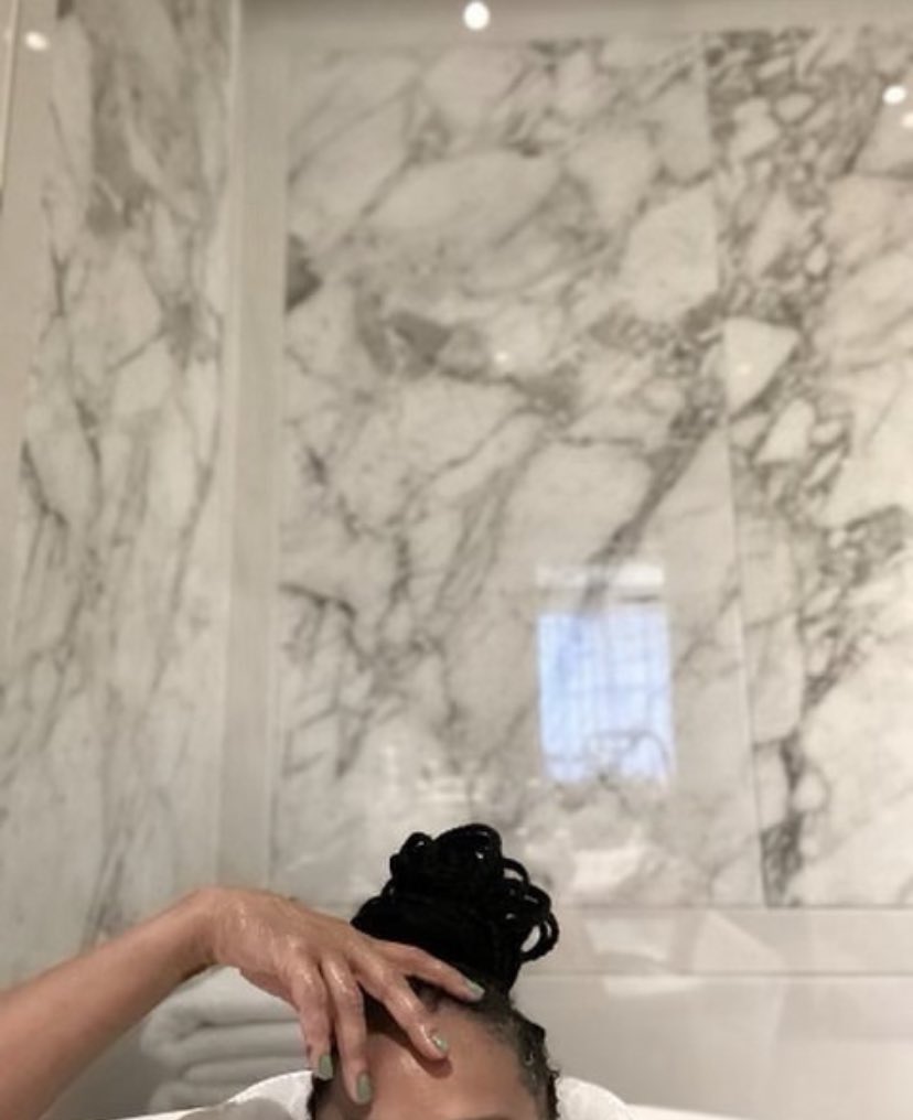 SOAKIN IN THE BATH AFTER A LONG REHEARSAL DAY