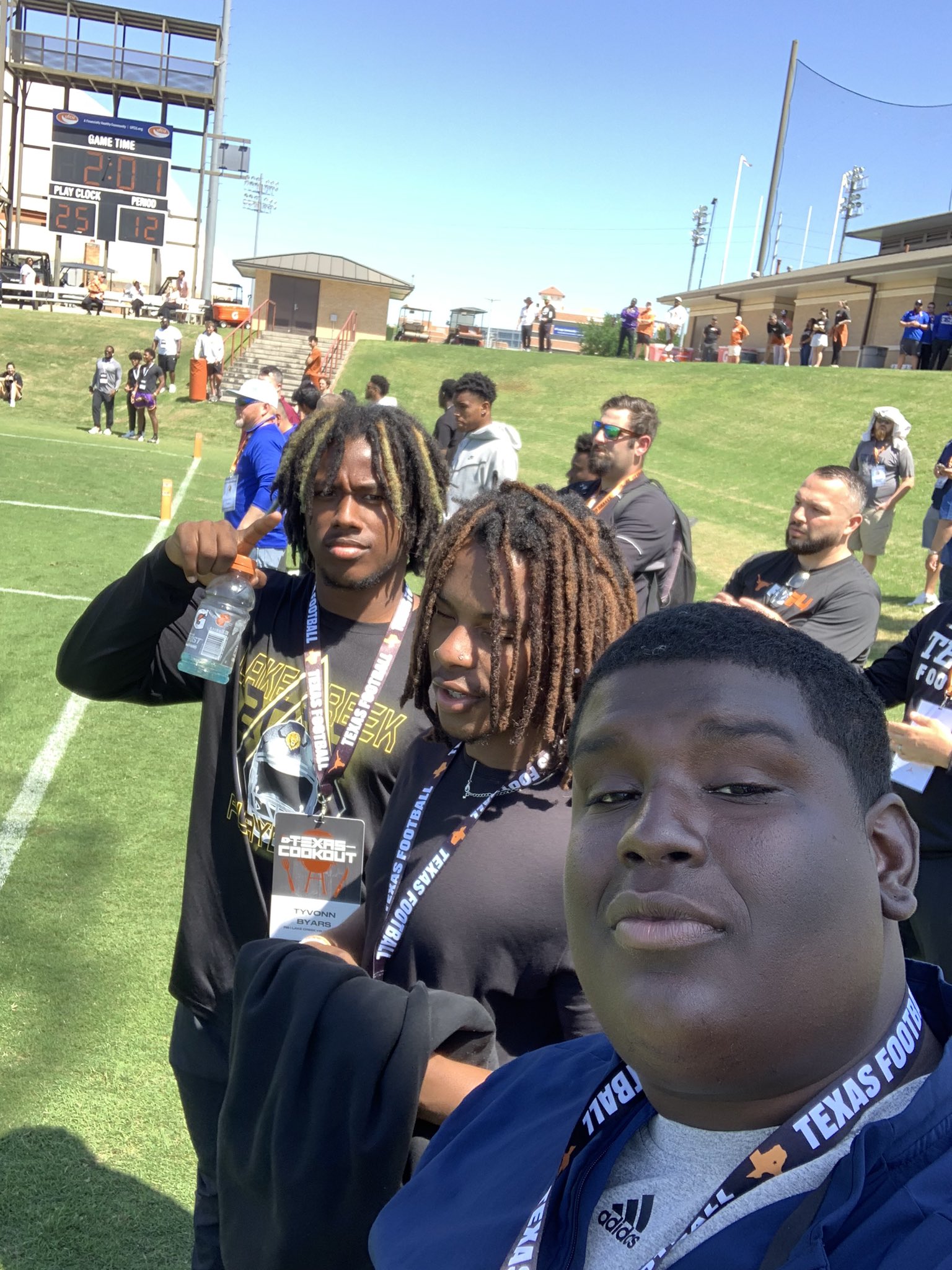 Carlton White on Twitter "Checking out TexasFootball practice with