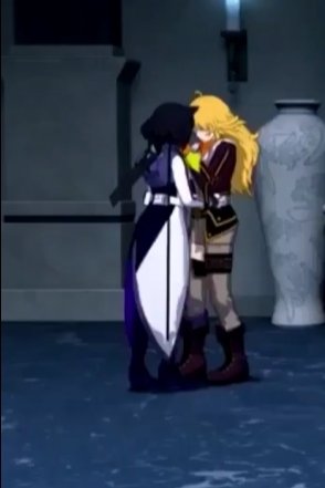 MEANLESB0's tweet photo. FROM THIS TO THIS #rwbyspoilers https://t.co/6c7ReEDoWR