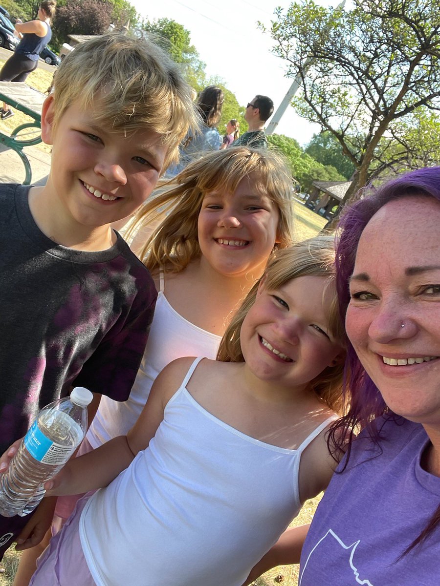 lifewithmci's tweet photo. .@CMSGov why are you treating Alzheimer's drugs differently than ALL other FDA-approved drugs? The impact of this is happening right now to real people &amp; it’s devastating. Who is going to tell them that we won’t get #moretime because of it? #ENDALZ #AccessNow #mnleg https://t.co/ktnR2sVm17