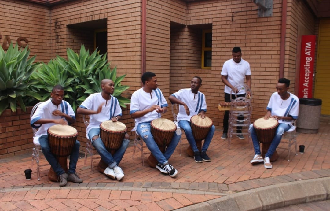 Bua_News's tweet image. Tshwane University of Technology (TUT) as well as the University of Johannesburg (UJ), officially launched the TUT Hub of the Artificial Intelligence Institute of South Africa
#AfricanAIforall
#TUTAIhub