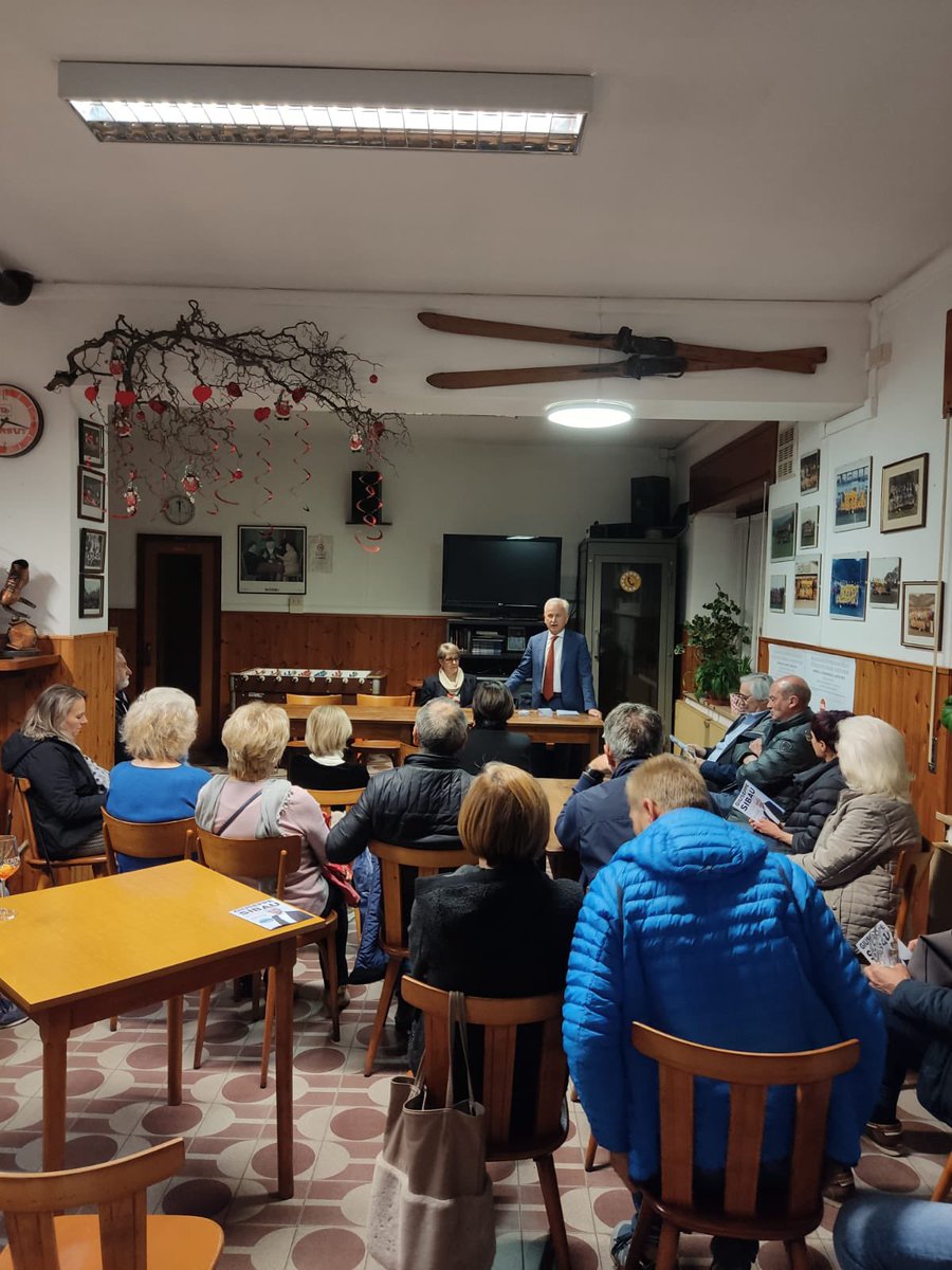 Fare politica significa rispondere anche a domande complesse e articolate essendo consci che promettere cose non realizzabili non è la risposta che serve, nel lungo periodo, al cittadino. Ho incontrato i cittadini di Savogna e di Manzano. Ringrazio tutti per il proficuo confronto