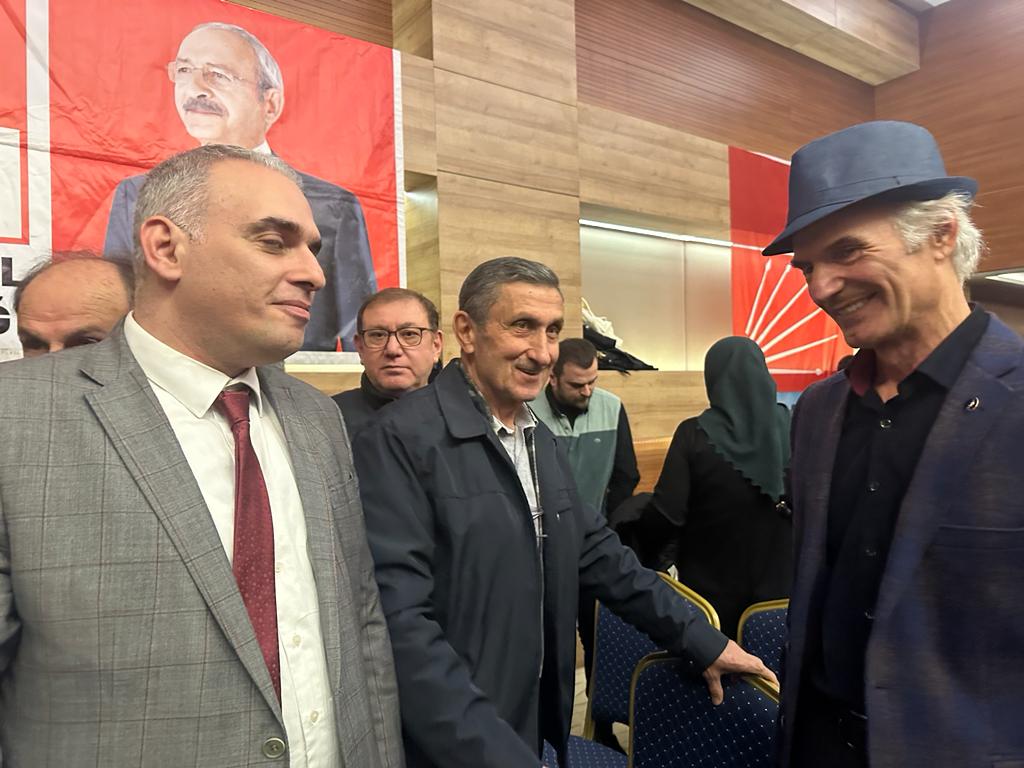 hkvelioglu's tweet photo. CHP 28.Dönem Milletvekili aday tanıtım toplantısına katılarak CHP İl başkanı Nurcan Aşçı Demiröz'e ve tüm aday adaylarına hayırlı olsun dileklerimizi ilettim.
@GelecekPartiTR @herkesicinCHP 
@TrabzonGelecek https://t.co/KHcCzmn4yk
