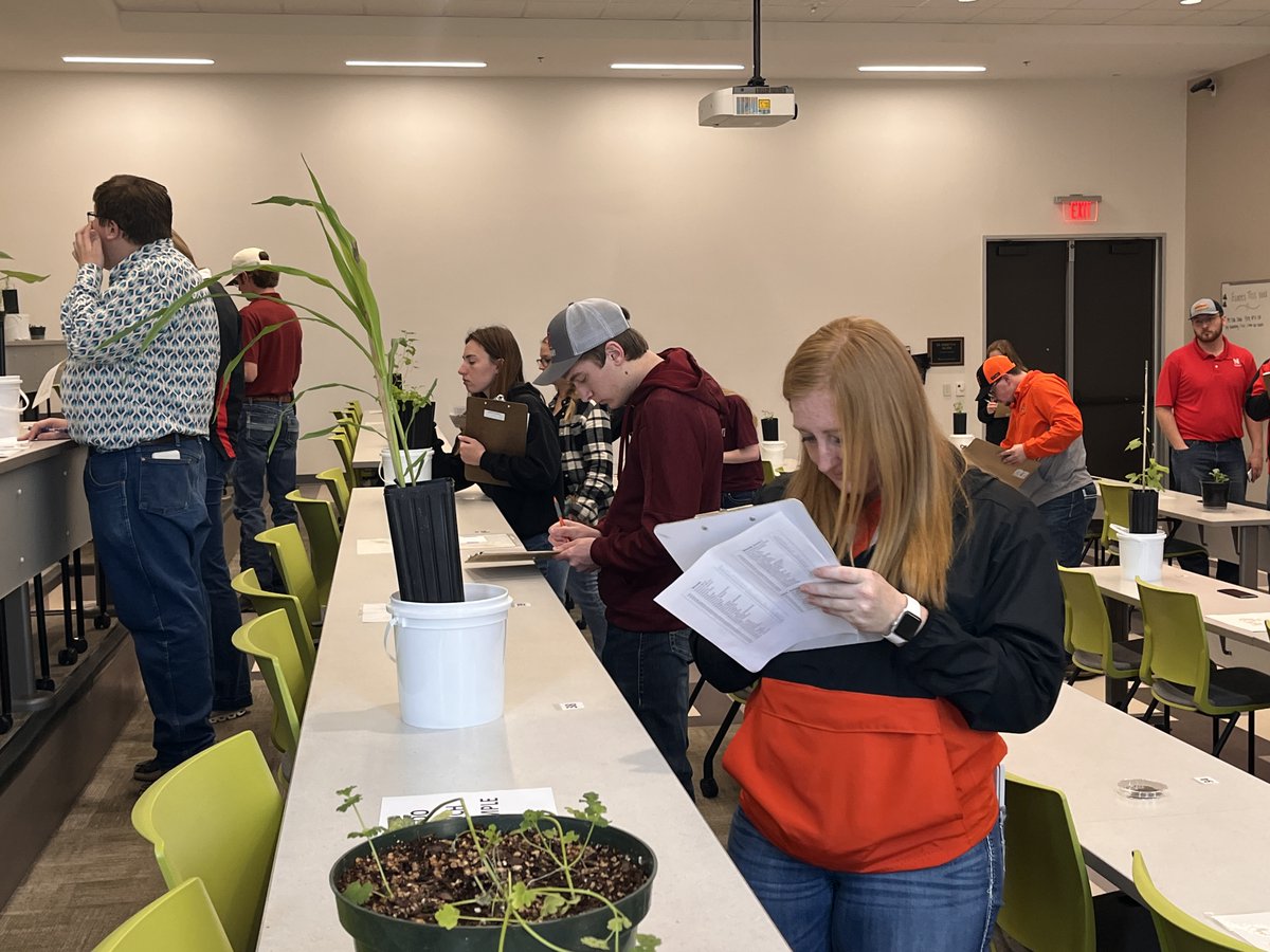 OSU_PLANTS's tweet photo. The OSU Crops Team competed at WTAMU in Canyon, TX today. We are excited to continue to prepare for Modesto in April. Please consider supporting the OSU Crops Team through PhilanthroPETE! https://t.co/lZfMf3Zxtz #OkStateCropsTeam https://t.co/oBFwfKEM4C