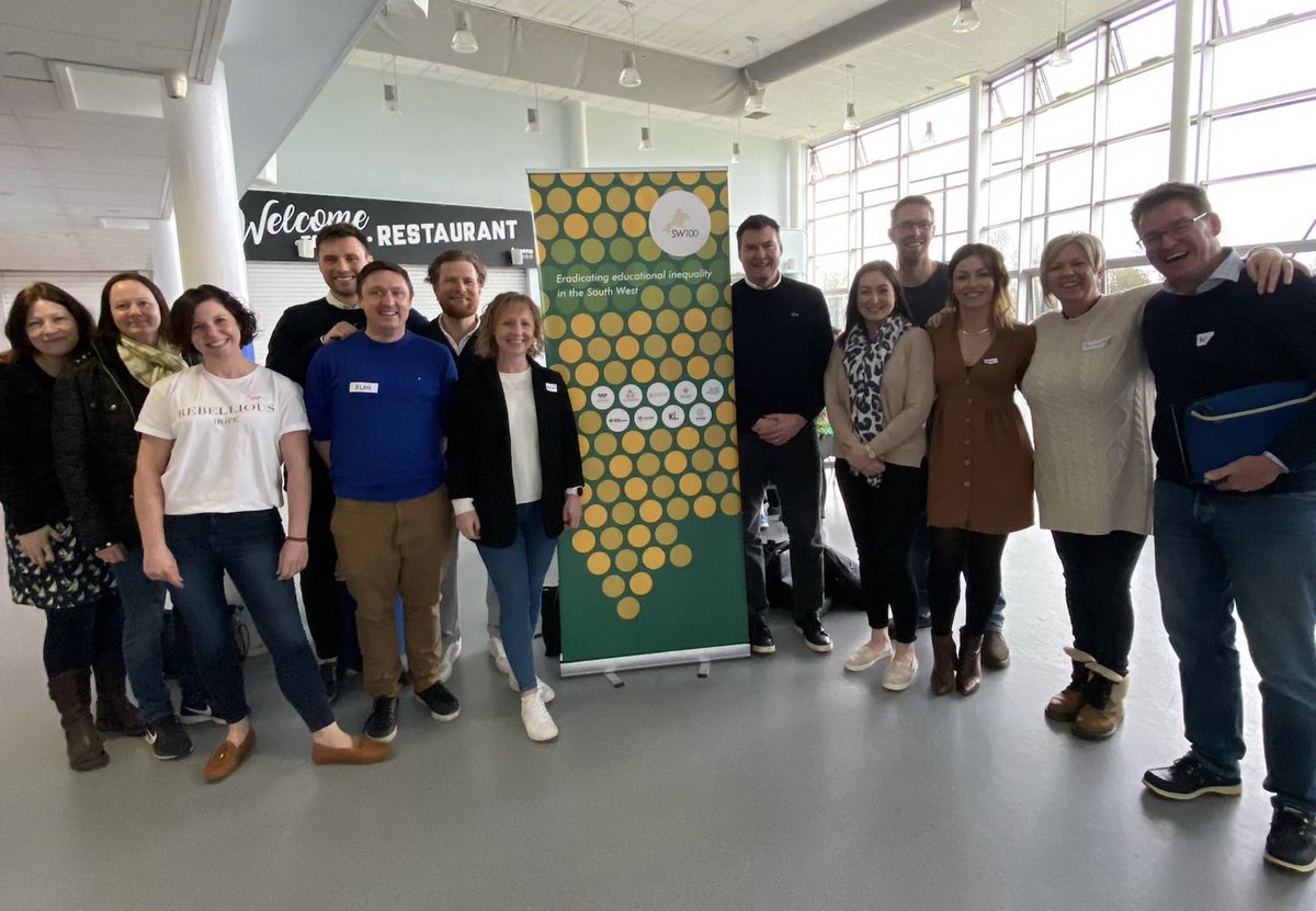 Amy_K_Pearce's tweet photo. 🌟Super Saturday🌟#sw100 enabling leaders across the region to connect, confront and contribute to our social justice challenge. Massive thanks to all who delivered today. Proud to be amongst this @westcountryST team working together for change ⚙️#strongertogether https://t.co/irf3CH0s88