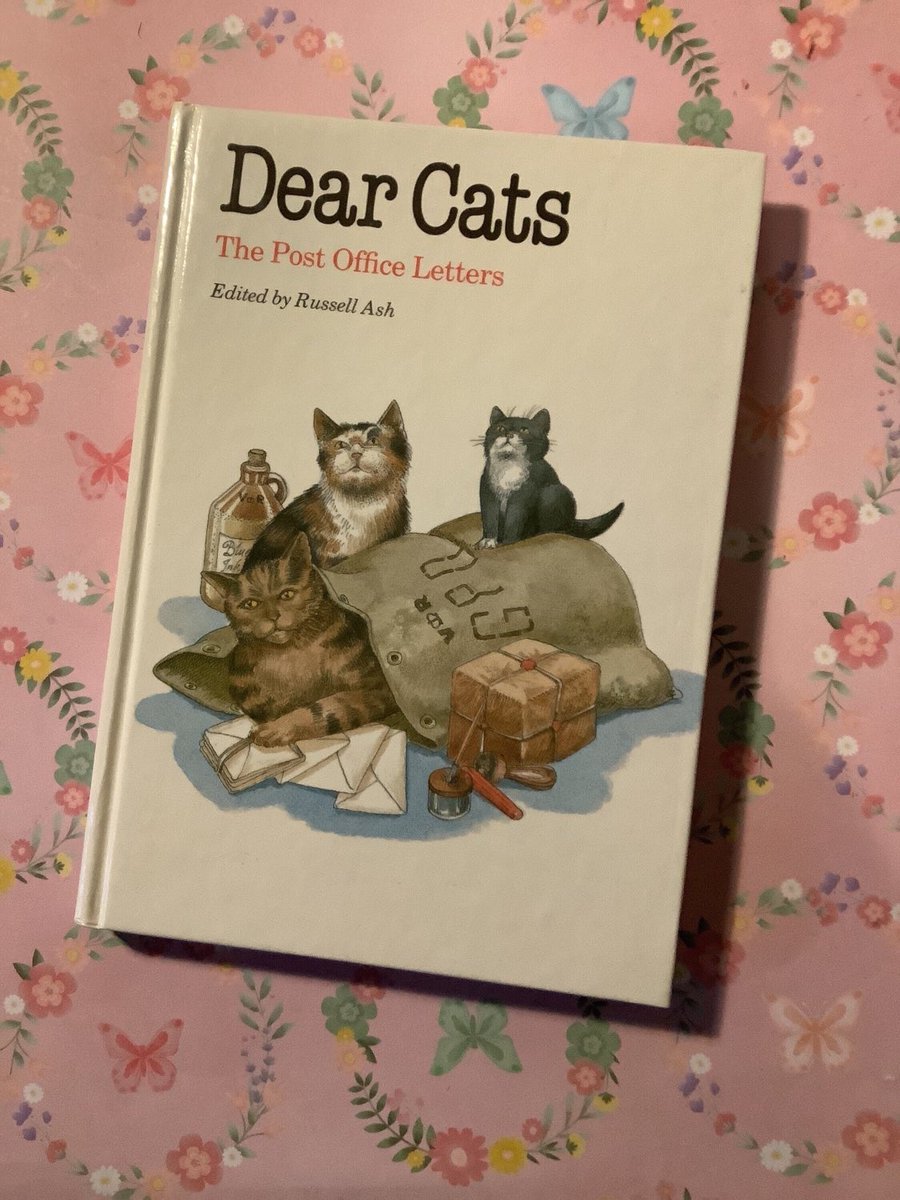 WatsonsVintage's tweet photo. NEW LISTING This is such a RARE and interesting read in my #etsy shop: RARE #Vintage #1986 'Dear Cats The Post Office Letters' Hardback Book Edited by #RussellAsh & Illustrated by Kevin W. Maddison #CatLoverGift https://t.co/QJ1O8oeHQu #History #DearCats #IllustratedBook #Gift https://t.co/F330fUGJsy