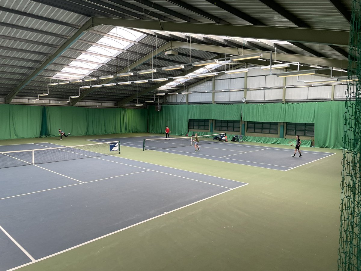Final matches of Saturday on court as day one of the Cheshire winter league finals comes to an end 🎾

@LTACheshire