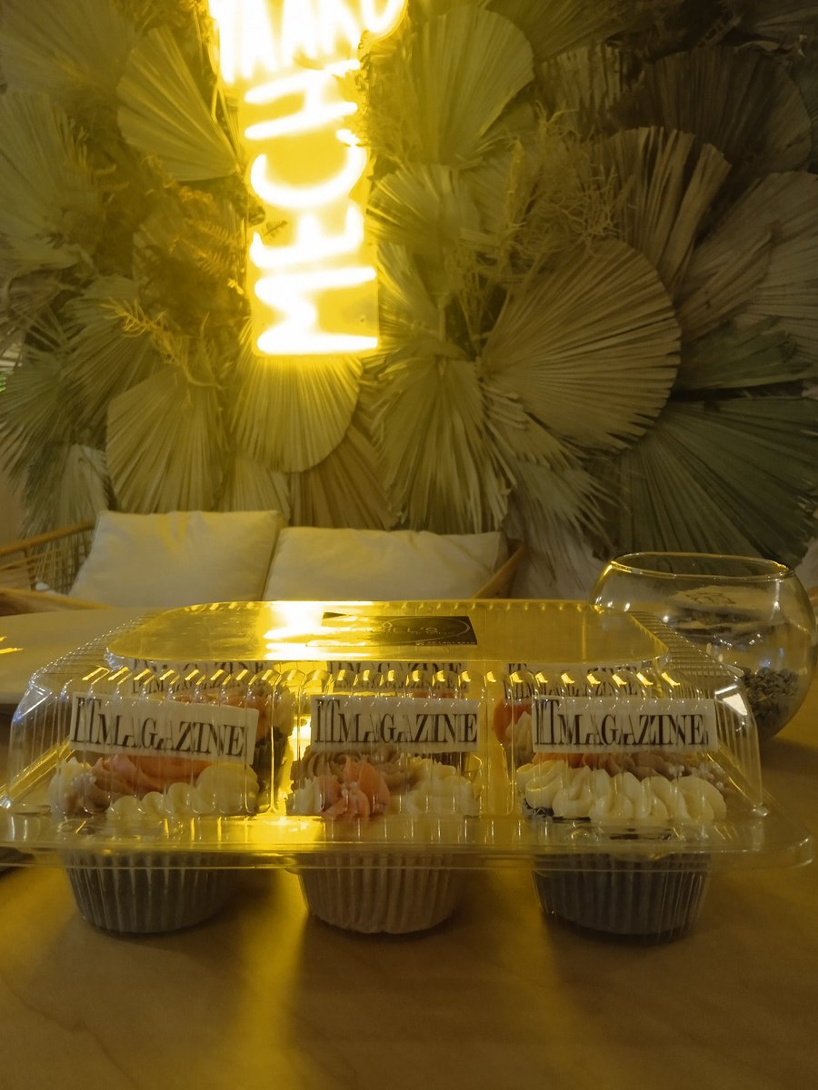 ItmagazineMex's tweet photo. IT MAGAZINE MÉXICO FESTEJO SU 10MO ANIVERSARIO.
#ItMagazineMx #Vinos120 #Lyncott
#ADScomunicaionefectiva
#COBAfusionRooftop
#MarielsBakeMeHappy
#SpaNails y #FICAVI
https://t.co/IeXTR5uy3A https://t.co/ytarsoSNd7
