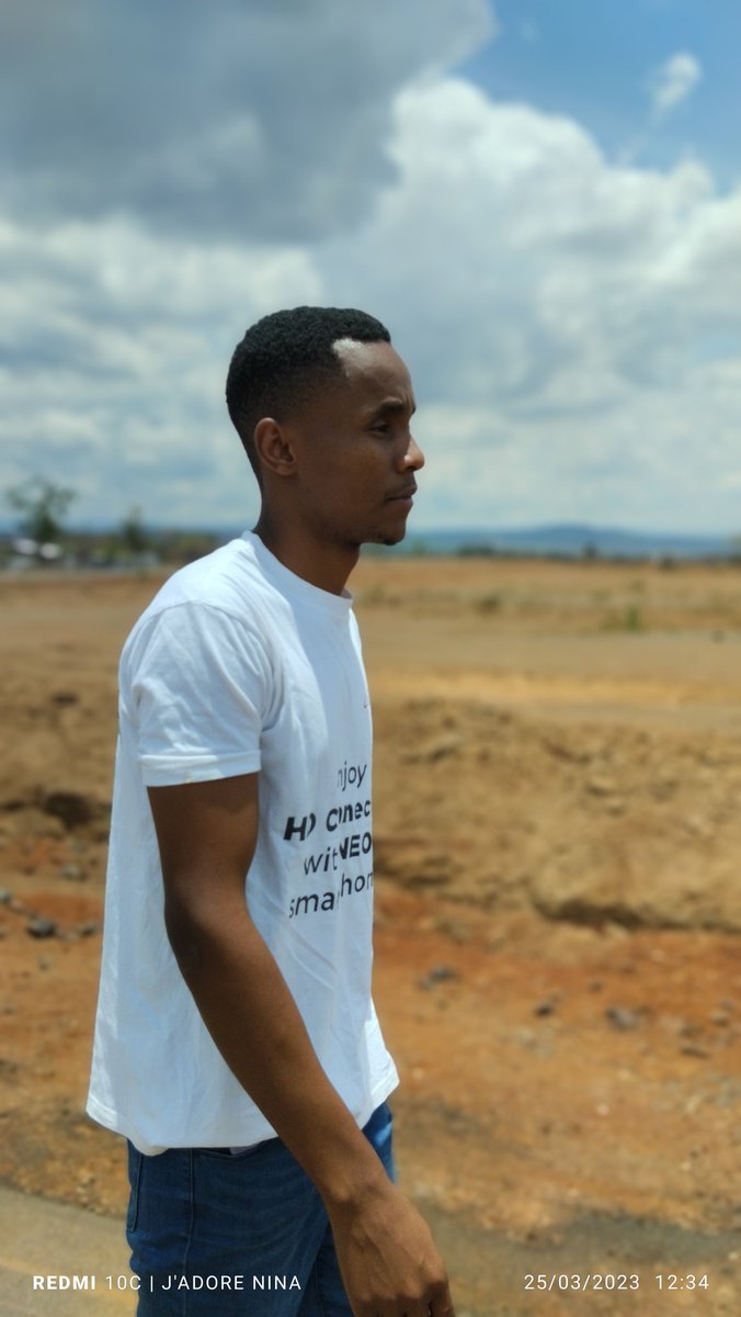 Yes I may lose my temper at some point but, I never let my ego get the best of me,in knowing that in life there are three things that I can't afford to lose that's time, words and opportunity #abukhanwilber