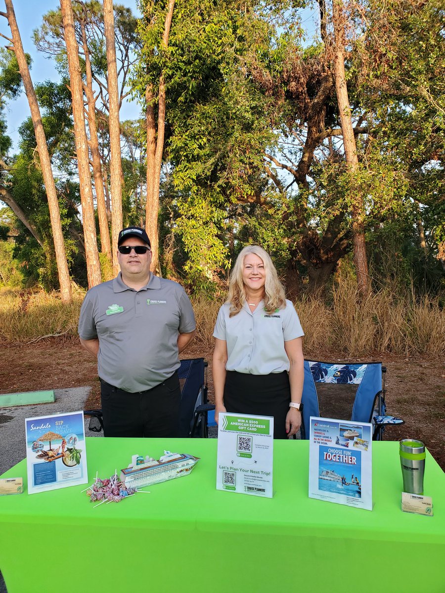 LetsCruiseTrvl's tweet photo. So much fun at the San Carlos Park Farmers Market today! We'll be back on April 29 along with other amazing local vendors! https://t.co/nidrIFtDXk