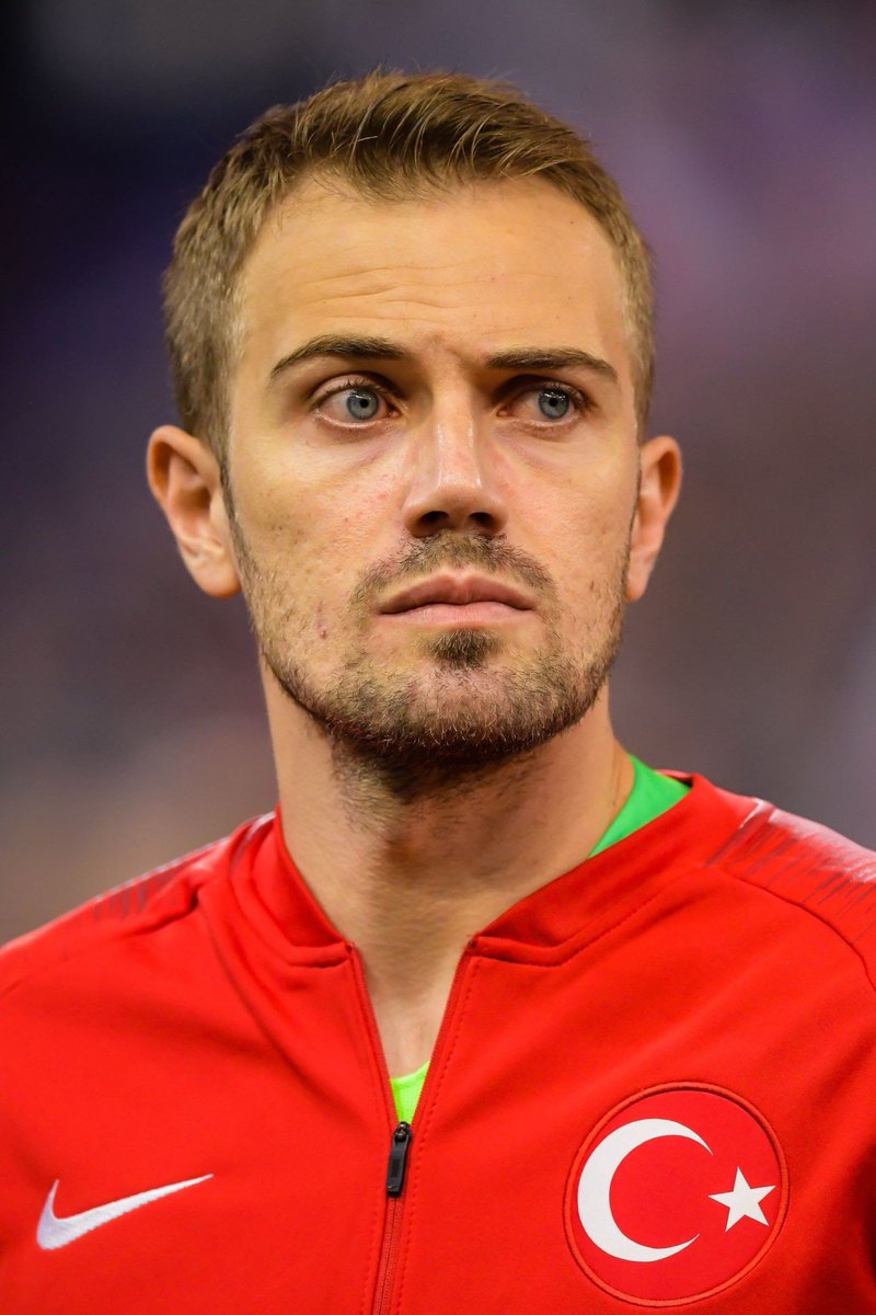 Türkiye'nin en iyi kalecisi Mert Günok'u onurlandırma tweetidir.. 🧤🦅🇹🇷