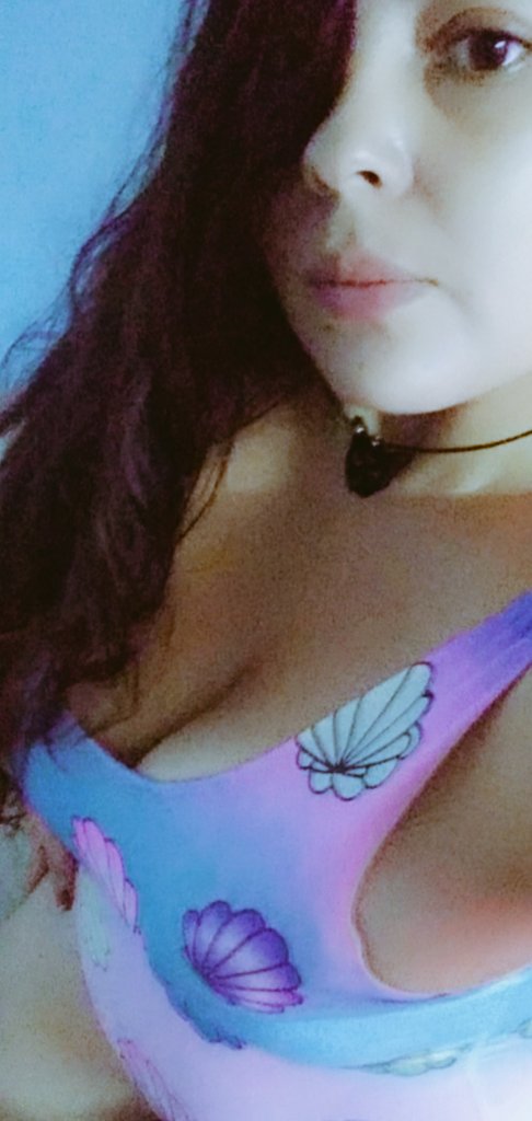 roxyyy_09's tweet photo. @princessnatty21 https://t.co/xsZuq3PiSy https://t.co/6baGQ7aOSo