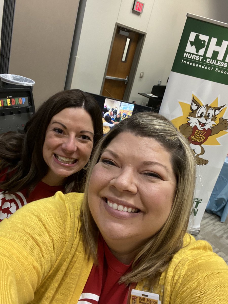 Keri_A_McCarty's tweet photo. We had a blast playing plinko and earning House points w/ potential NEW @hebisd educators at the Job Fair this morning!  We’re excited to share how many points were earned w/ our Bobcats on Monday! #hebisdtheplace2b @BME_Harrop @HEBISDpeople https://t.co/5xpHxkdy2b