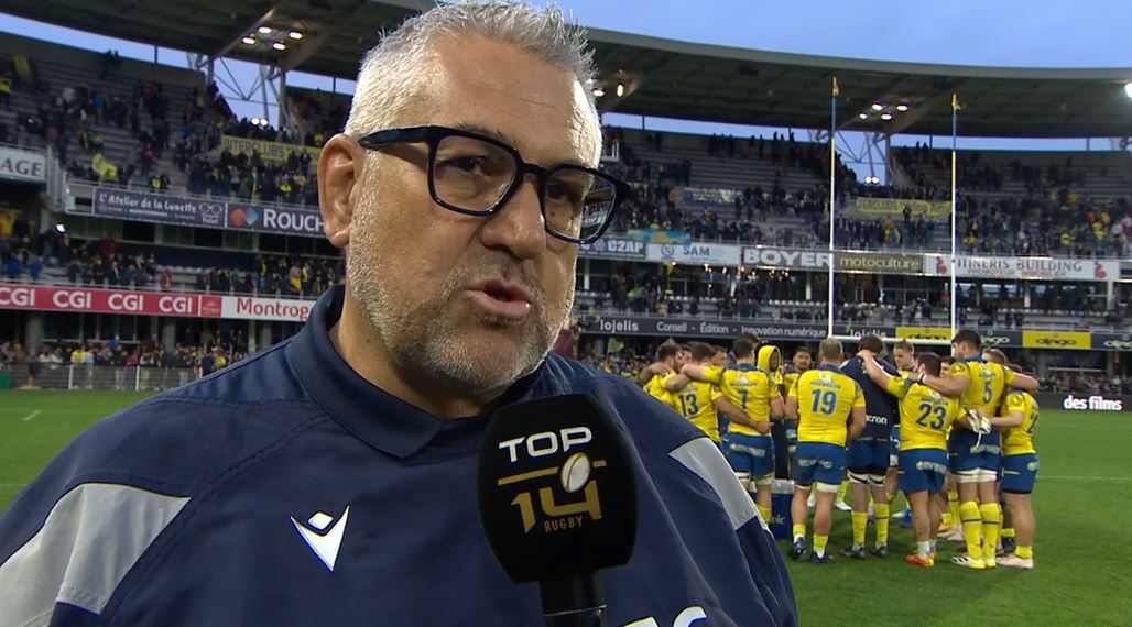 allezbriverugby's tweet photo. Peut être que les 2 n'atteindront pas l'objectif fixé par chacune des directions et on est d'accord, le contexte et l'effectif sont différents, mais Urios met des choses en place qui se voient sur le terrain. Où est la patte Collazo ? Sa venue est un échec pour le moment #ASMCAB https://t.co/AaFAPiljY8
