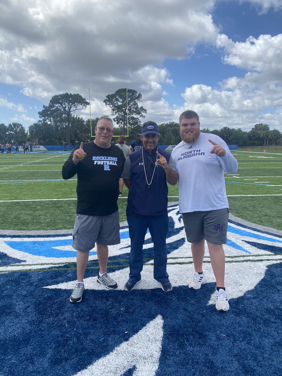 CoachEJK's tweet image. Used to call this place home, it still feels like it! #SeahawkFast @coachSocha @CoachJLord1