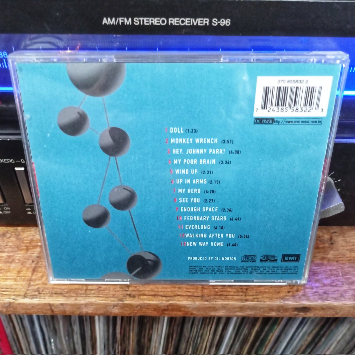 RogerioRocker's tweet photo. Foo Fighters - The Colour And The Shape #cd #emimusic #sonopress #rimodaamazonia #capitolrecords #id855832 #cdpost #cdcollector #cdcollection #discoécultura #discocollection #compactdisc #digitalaudio #gradiente #s96 #philco #ph180
https://t.co/CsIlOvlgMw https://t.co/4yebNR9LIx