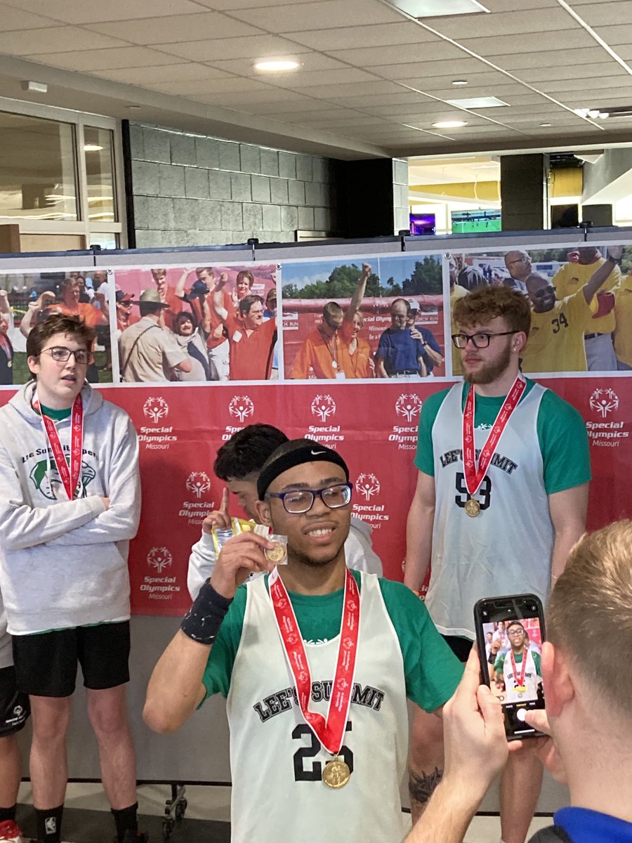 MathesStaci's tweet photo. We are the SOMO Unified Division I State Champions!!!! LSR7 Vipers of Doom Unified Basketball Team took the gold!Our own Quentin Ford from LSN won the Eunice Kennedy Shriver Sportsmanship Award! #lsr7proud #lsn #stateindoorgames2023 https://t.co/q1L7J5B3KY