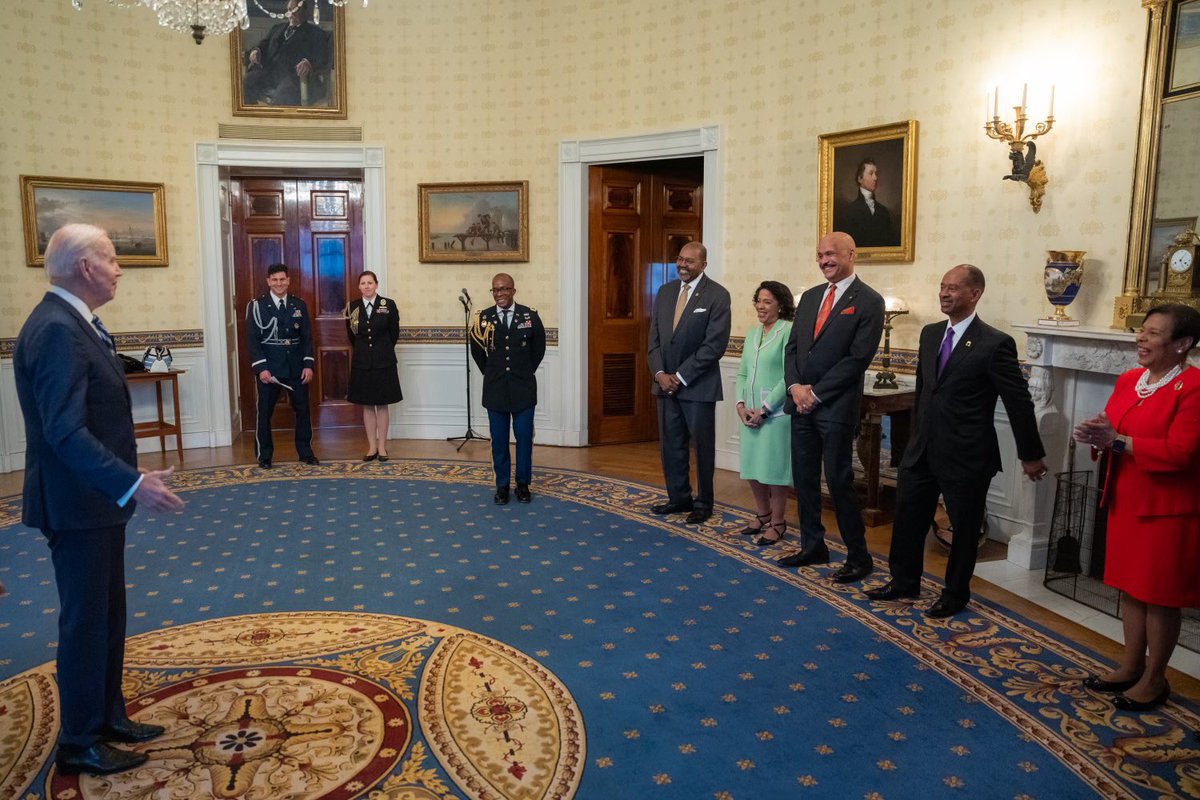 opp12thD's tweet photo. President Joe Biden with Grand Basileus Brother Ricky Lewis and the presidents from the Divine 9. #omegaiseverywhere #thisisomega #omegapsiphi #massiveandprogressive12thdistrict #divine9 #d9 #nphc https://t.co/k62EzcTitc