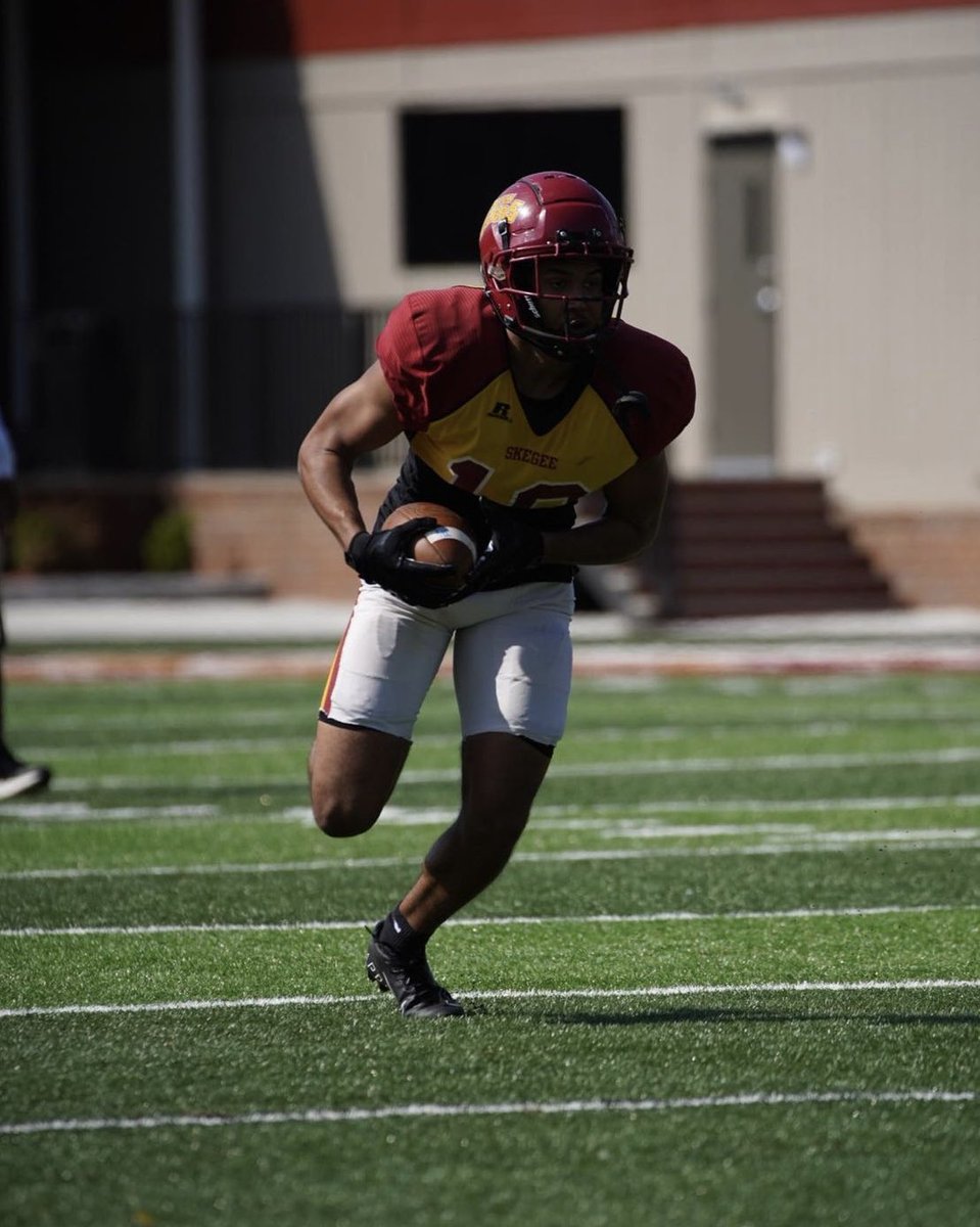 SkegeeFootball's tweet photo. Preparing for greatness‼️ 
📸: @ShotbyMonii 
#FINISHTHEDRILL2023 #ItsTheStandard #RYSTUSKEGEE https://t.co/XToxFBaIeu