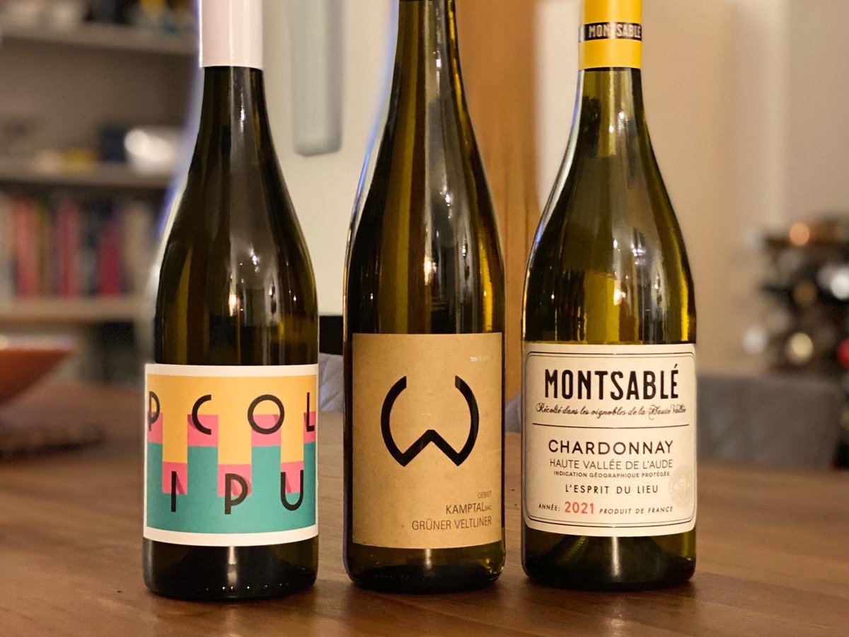 TVsAndyClarke's tweet photo. Padstow Fix…
Fab impromptu day trip a few weeks ago. Made even better by a glass of something nice @BinTwoPadstow.
… And some purchases may have been made! Can’t wait to crack these beauties open.
#padstow #cornwall #themarinersrock #bintwo #wine #bintwopadstow #husbands https://t.co/HsLPMbwtXR