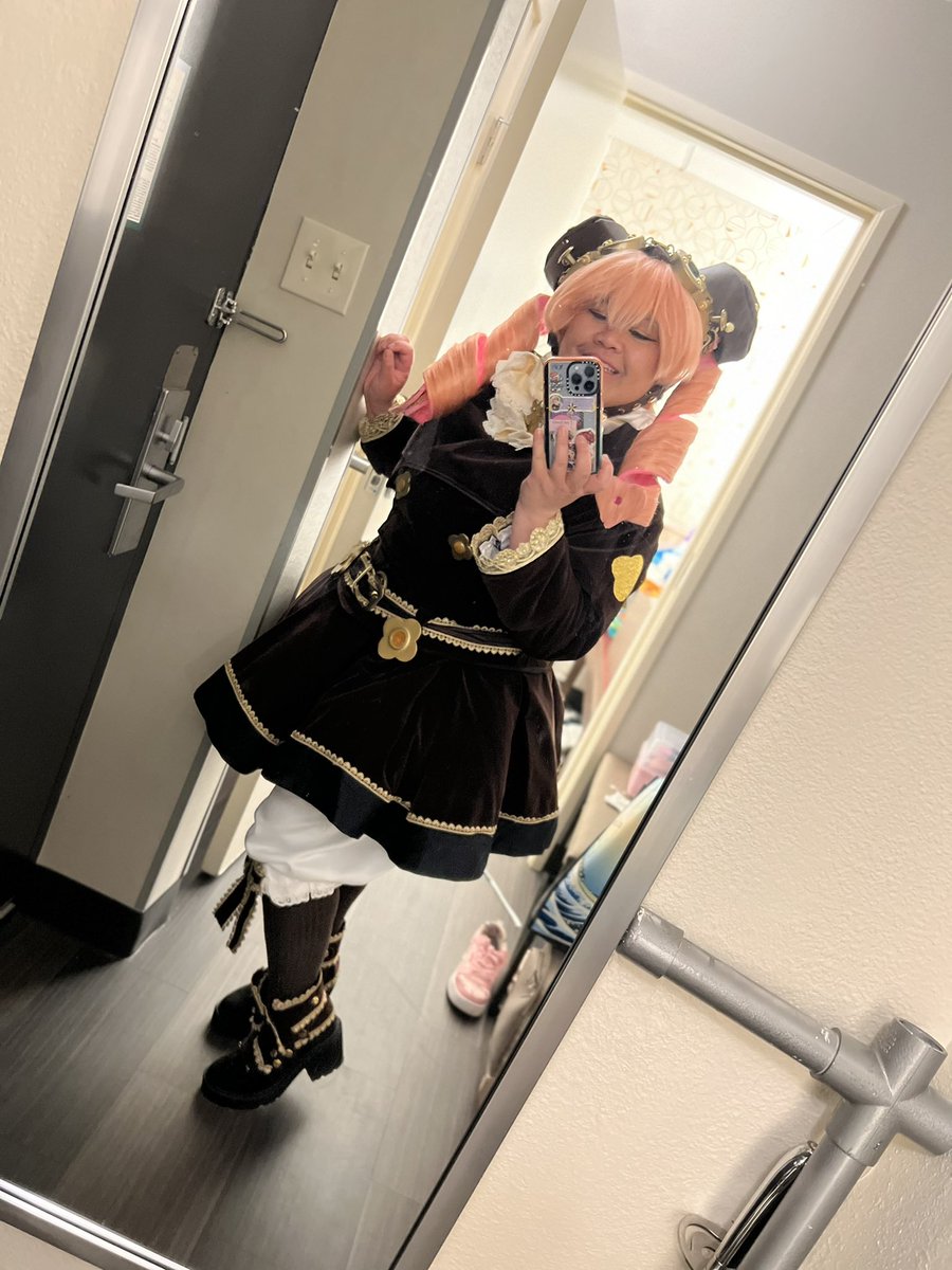 Mirrordivis's tweet photo. It’s just so much fun cosplaying Iris Wilson! #thaa #TheGreatAceAttorney #daigyakutensaiban https://t.co/ti6ugex86P