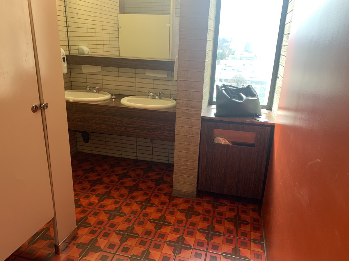 Norsemoon's tweet photo. Holy Timothy Leary! Washroom in office building on Broadway. https://t.co/P7zlQvj3JT