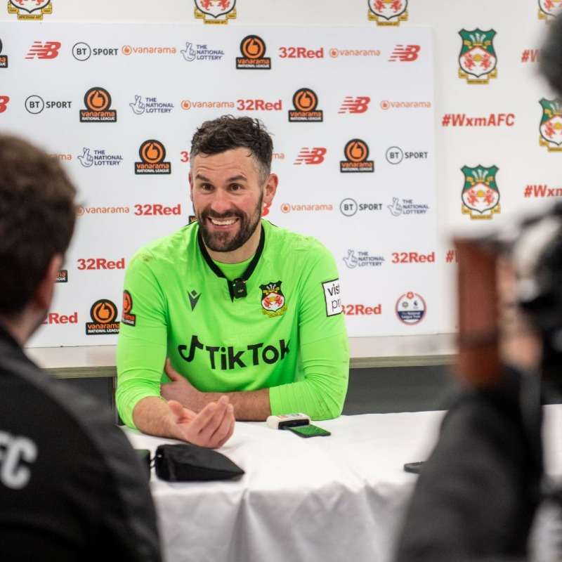 Wrexham_AFC's tweet photo. 🗣 "3-0. Clean Sheet. Bosh! Just met Ryan Reynolds in the tunnel. Days don't get much better than that!"

Listen to @BenFoster's view on his first game back in a Wrexham shirt 👇

🔴⚪ #WxmAFC