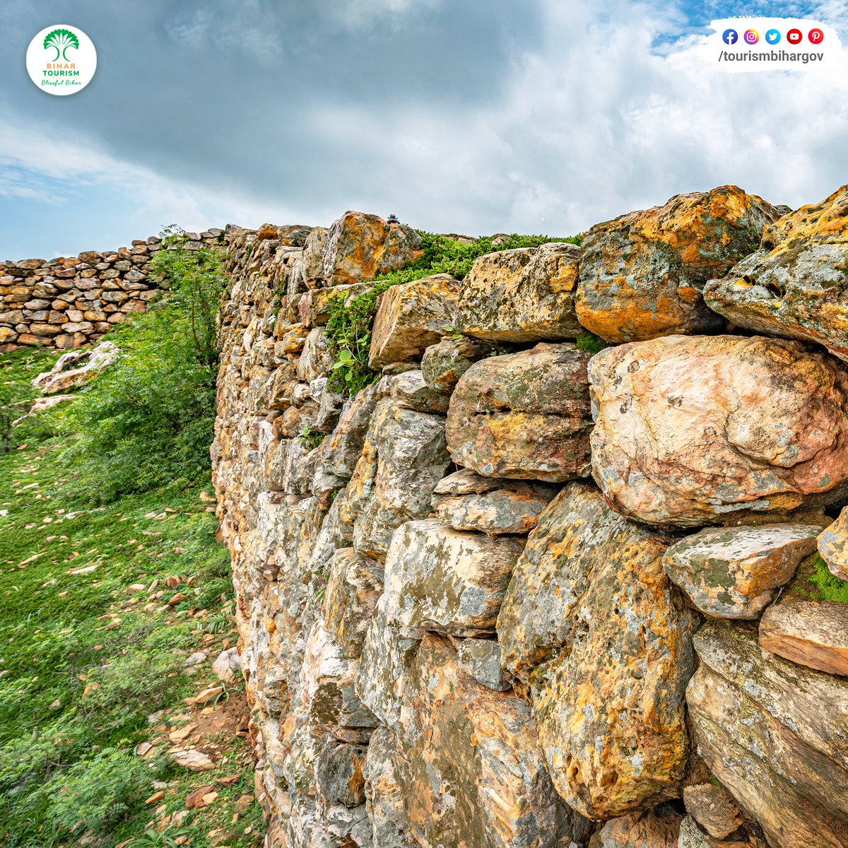 TourismBiharGov's tweet photo. The Cyclopean Wall in #Rajgir is a #hiddengem of ancient #architecture. Built using enormous, carefully fitted stones, it remains a testament to the incredible architectural accomplishments of the past.

#CyclopeanWall #HiddenGemsofBihar @AbhaySinghIAS @yadavtejashwi @IPRD_Bihar https://t.co/9JzN62N1WN