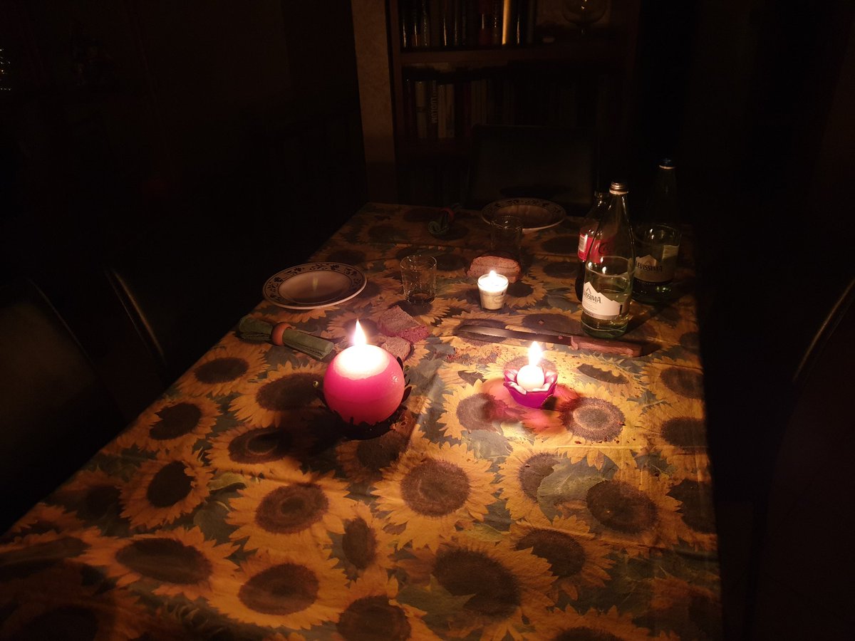 GiulianoSevieri's tweet photo. #EarthHour https://t.co/DbafIsBKNw