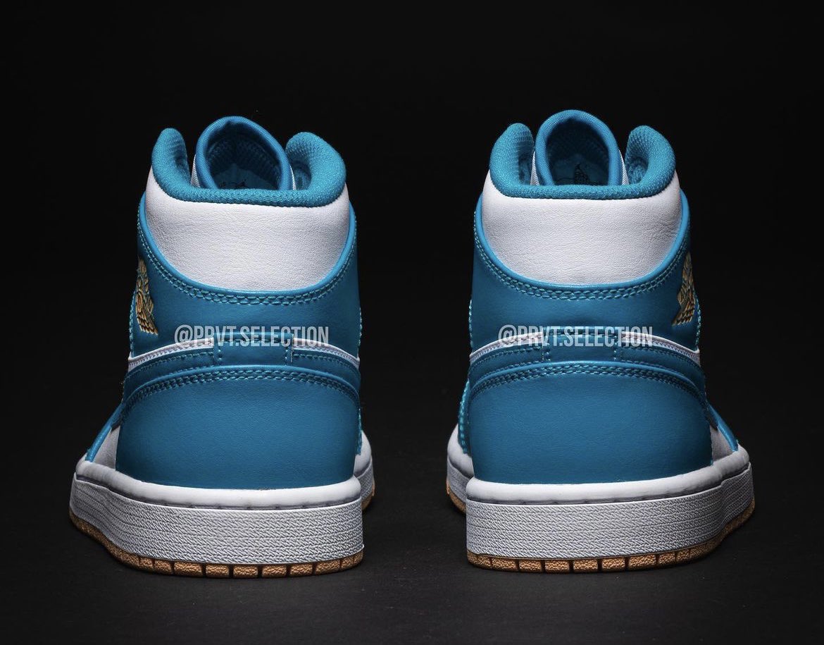 Nike Air Jordan 1 Mid “Aquatone” 📸: @k9_itsiant ［DQ8426-400
