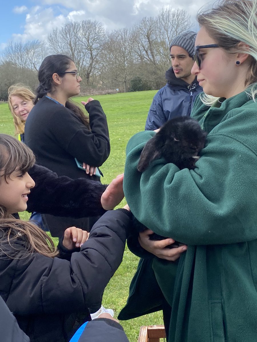 LetOutside's tweet photo. A fantastic #celebration of #culture with our #friends and #partners in #Cranford #Waye #Avenue - thanks to all who took part ! @CranfordAction @HestonActionG @hestonwestcp @LBofHounslow @CranfordPark @CranfordReside1 @OfficialZSL @FriendsRivCrane @RichmondTCV https://t.co/AQknFpBfUO