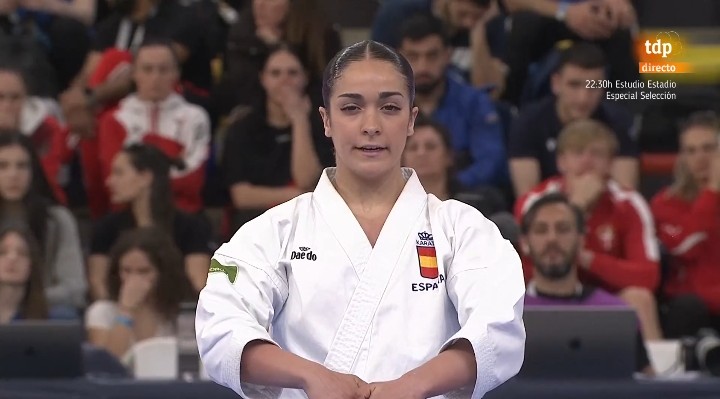 La almendralejense Paola García Lozano, campeona de Europa absoluta de kárate en la modalidad de kata. Con sólo 17 años de edad.
🟢⚪️⚫️