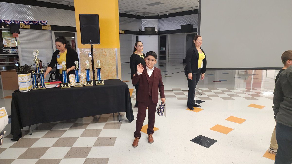 LLuebke_CJES's tweet image. Very proud teacher here! After a tiebreaker, my 4th Grade Math Bee Champion won 2nd place in the district!! Congratulations!!🎉🎉🥳🥳#TeamSISD @CJordan_ES @CJ_Lions_CJES #MathBee