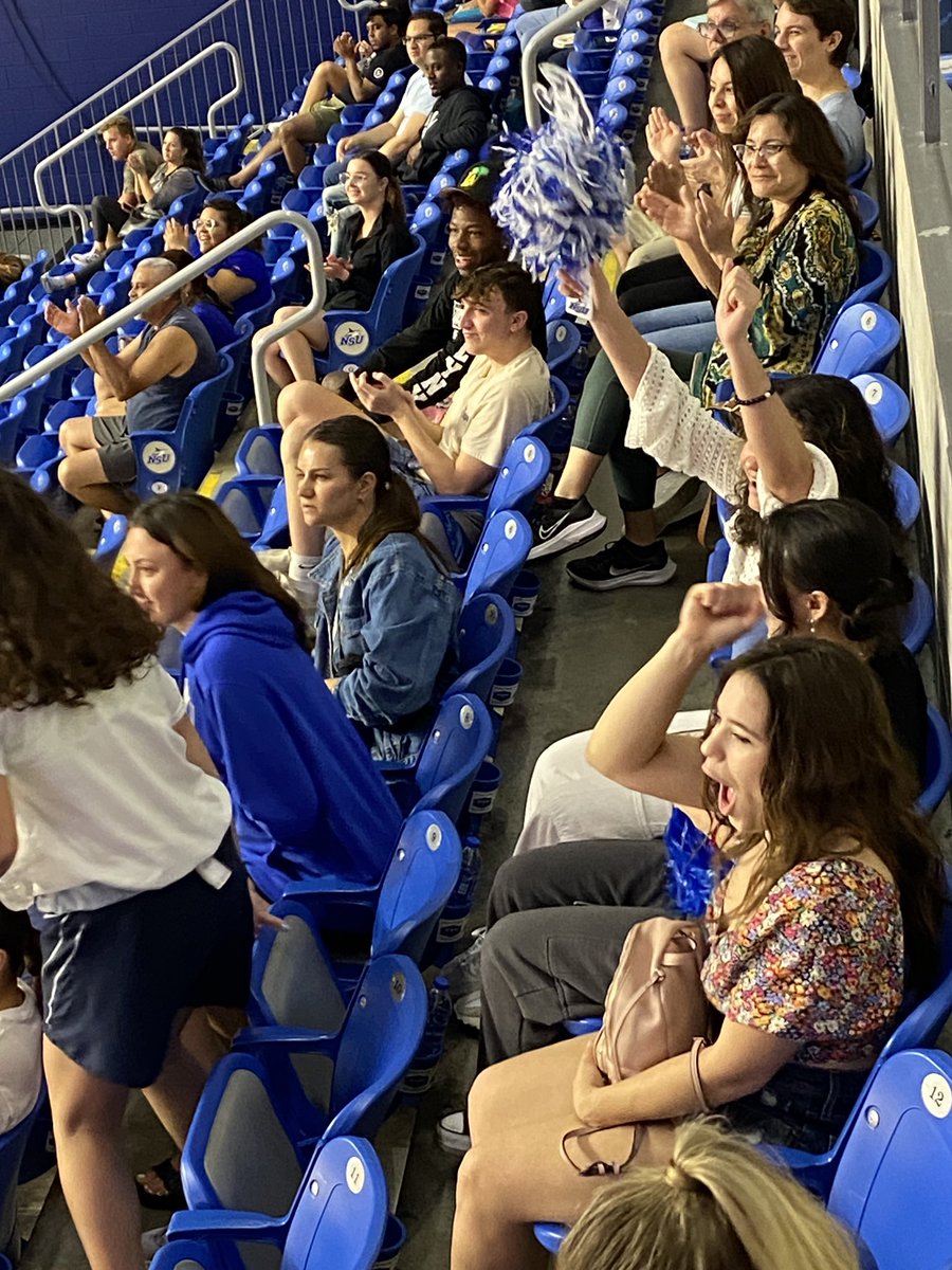 NSUFlorida's tweet photo. We’re behind you all the way @NSU_MBasketball ! 🔥🏀 

#NSUSharks https://t.co/f7BnRrAkjo