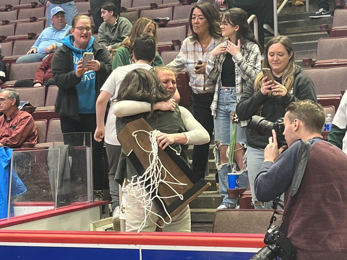 Tearful embrace between LC's Gabby Casey and her mom. The Crusaders' all-time leading scorer and PCL MVP capped a fantastic high school career as a state champion
28 points and 16 rebounds for the future St. Joe's Hawk