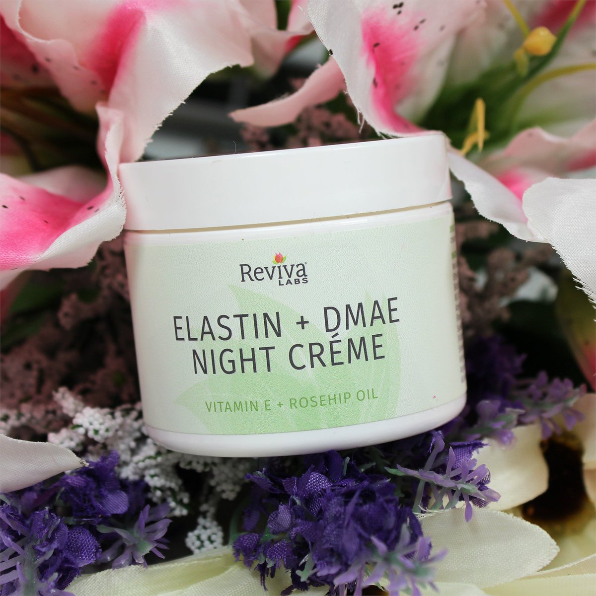 RealRevivaLabs's tweet image. Did you know Elastin and DMAE work together to improve the appearance of skin? Reviva has the perfect product for you, try out our Elastin + DMAE Night Créme! 🌿 #elastin #skin #smoothskin #hydration #dmae
