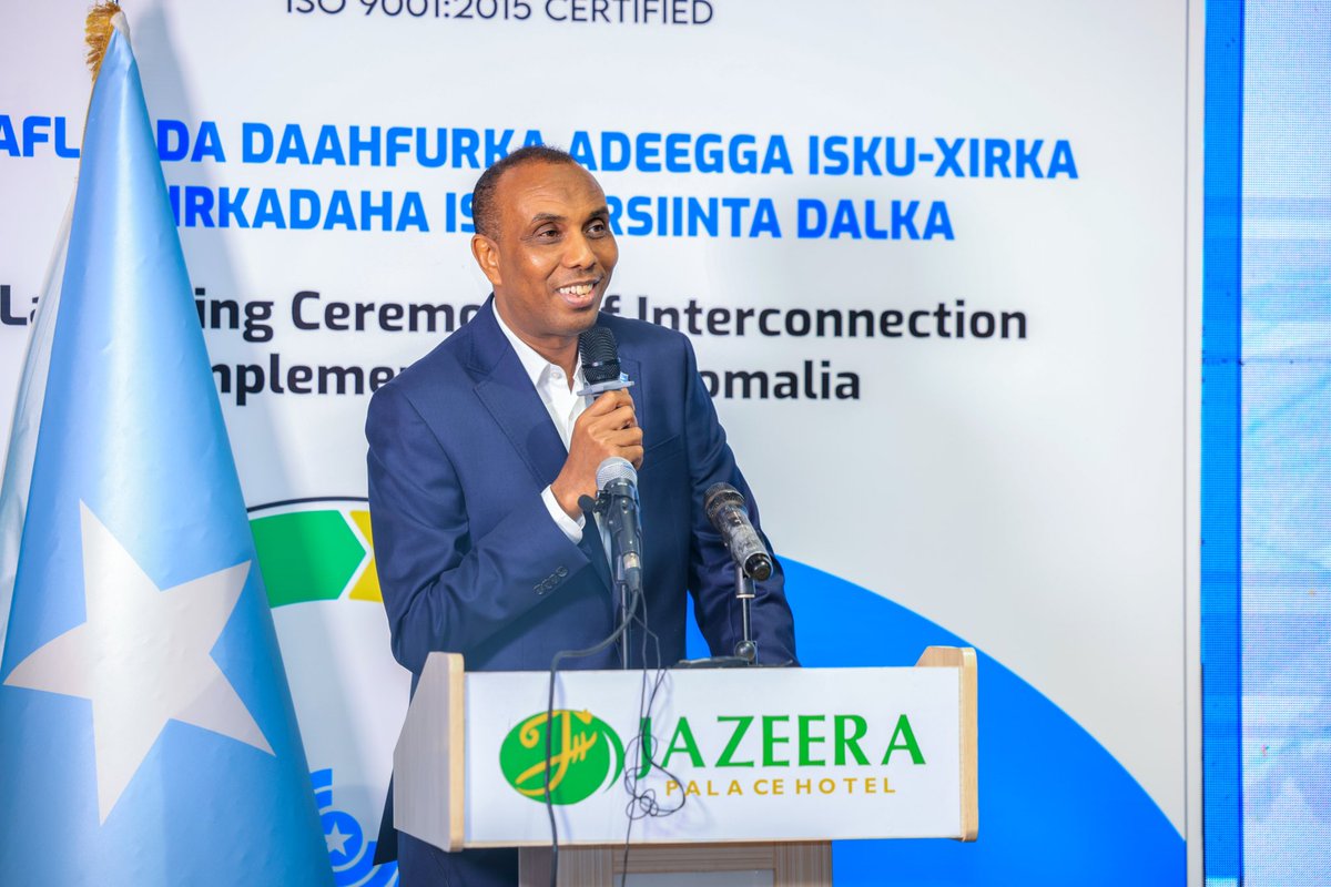 SomaliPM's tweet photo. H.E @HamzaAbdiBarre has launched the much-awaited ceremony for the implementation of interconnection between telecom companies in the country. This initiative is set to revolutionize the industry by enabling mobile phone users across different networks to make calls to each other https://t.co/EY7MKmIgLL