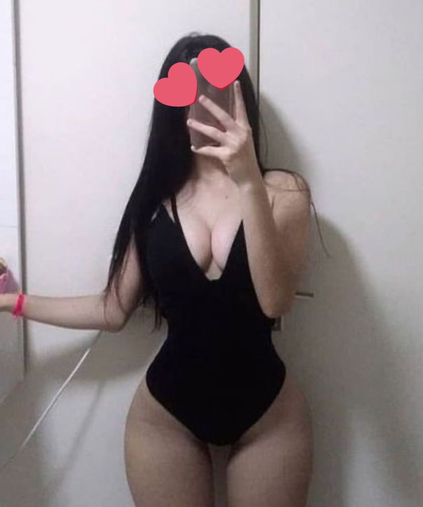 lydia_013's tweet photo. 50 rt je poste une surprise 🥵
prix en privee https://t.co/AxrqU30kQp