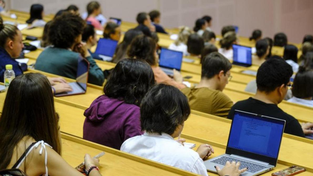 lesoir's tweet image. L’Umons aura son master en médecine sous de strictes conditions lesoir.be/503369/article…