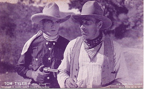 AventurasDeTom's tweet photo. A very rare purple ESCO arcade card of Tom Tyler with a bandit. Scene is from "The Wyoming Wildcat" 1925, a silent film from FBO.
#TomTyler #western #ESCO #silentfilm #arcadecard #exhibitcard https://t.co/aAR7lO0PWI