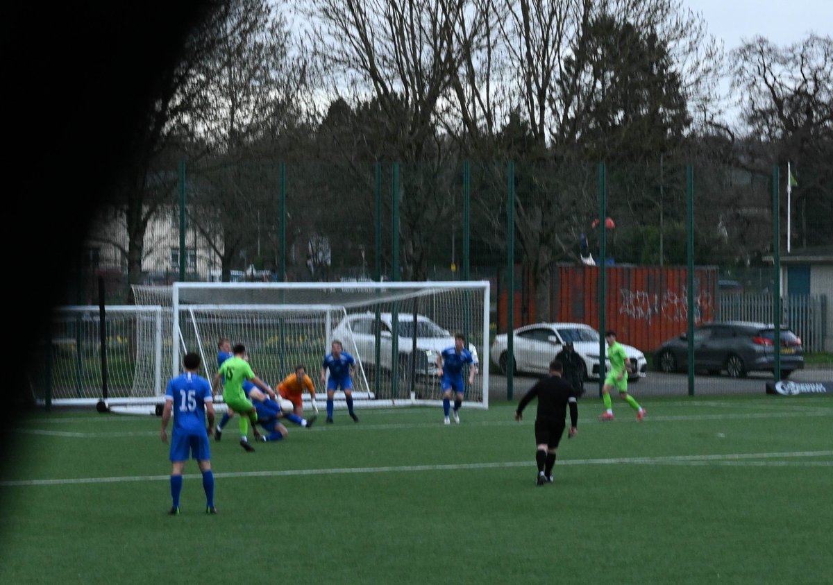 kurt liam roberts tweet media