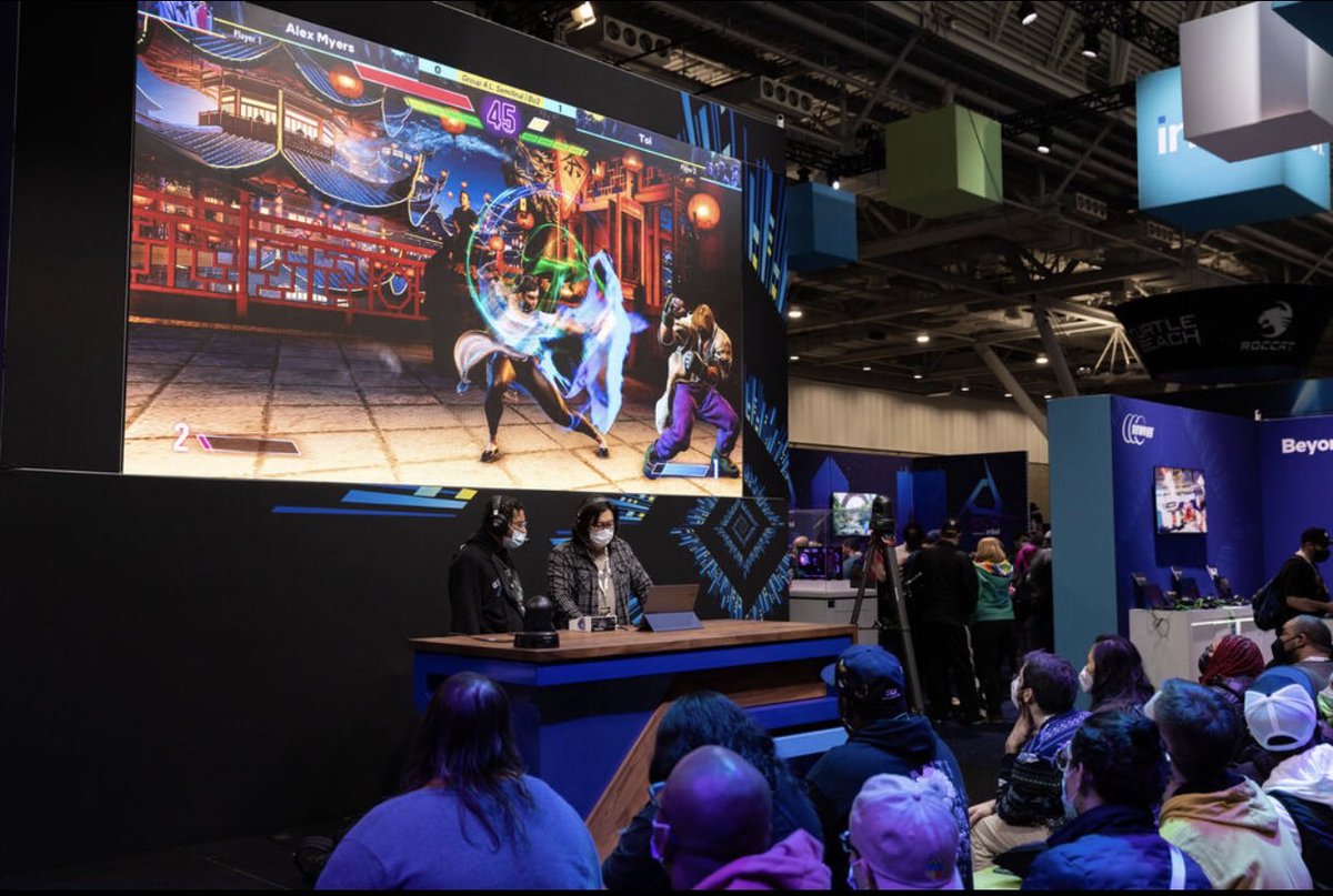 jchensor's tweet photo. More SF6 action coming today! Catch me on https://t.co/qtIroJzfJX today for #IntelatPAX. I'll be casting the Street Fighter 6 Tournament, an 8-man invitational with top players from North America! Starts at 4pm ET! https://t.co/DVEQJlVo3J