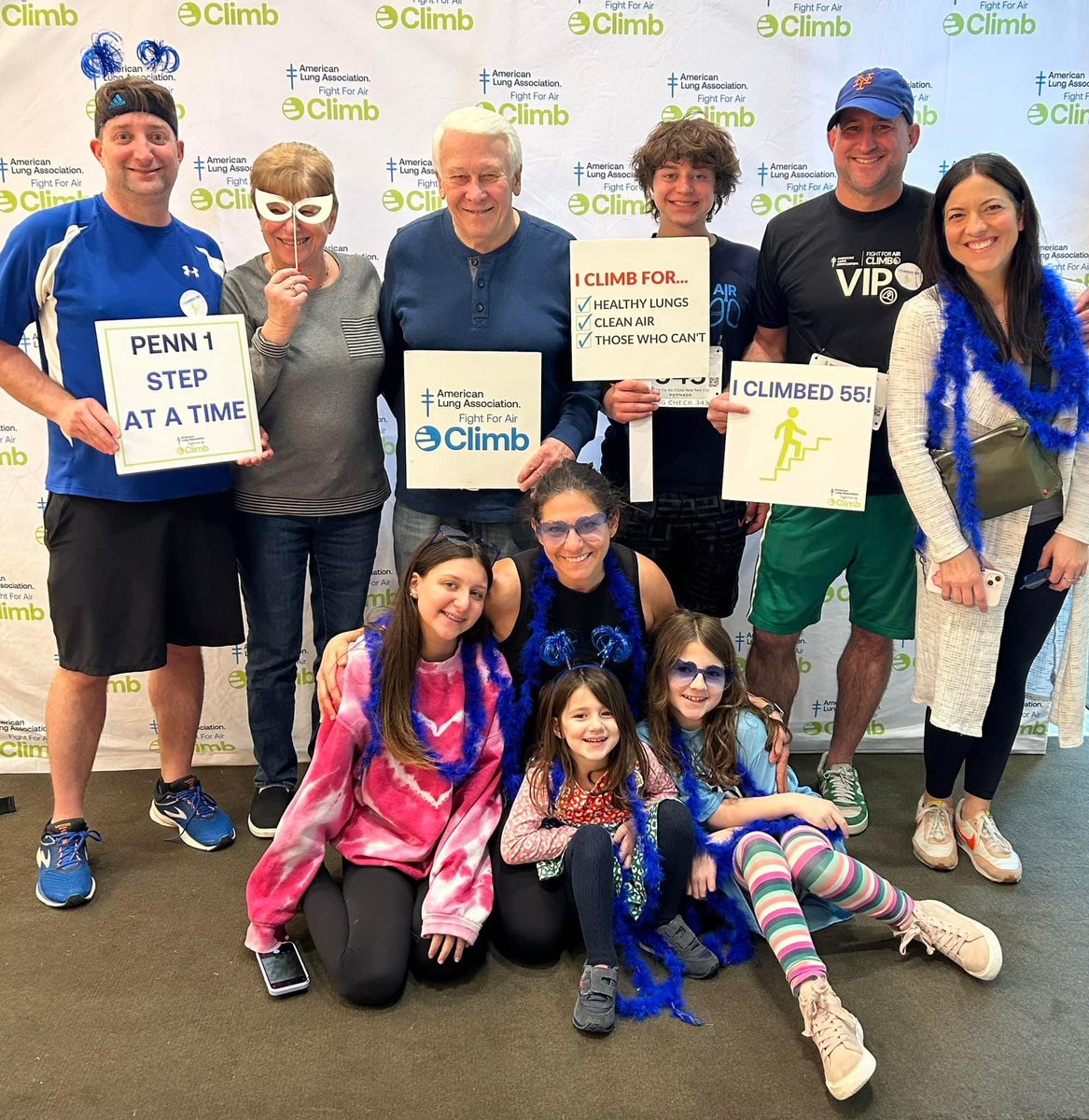 Seilback's tweet photo. Another great @LungAssociation Fight for Air Climb! #fightforair #climbnyc https://t.co/ur0kQHhU86