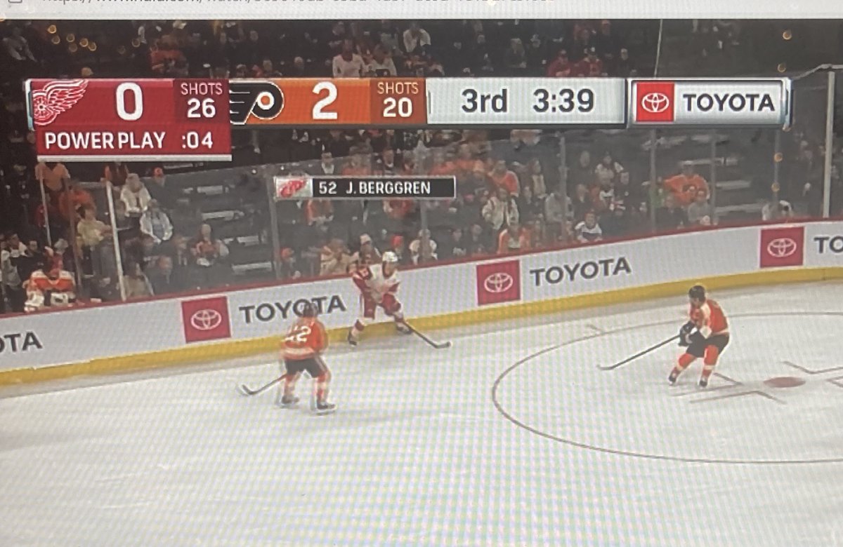 jimhuntartwork's tweet photo. I can't imagine any true hockey fan likes the TV feature that shows the name of each player who touches the puck. It is SO unnecessary. Hopefully it ends as quickly as the ill-conceived glowing puck experiment did in the 90s. @YahooSports @TheHockeyNews #nonameplease https://t.co/fodoQSNAJO
