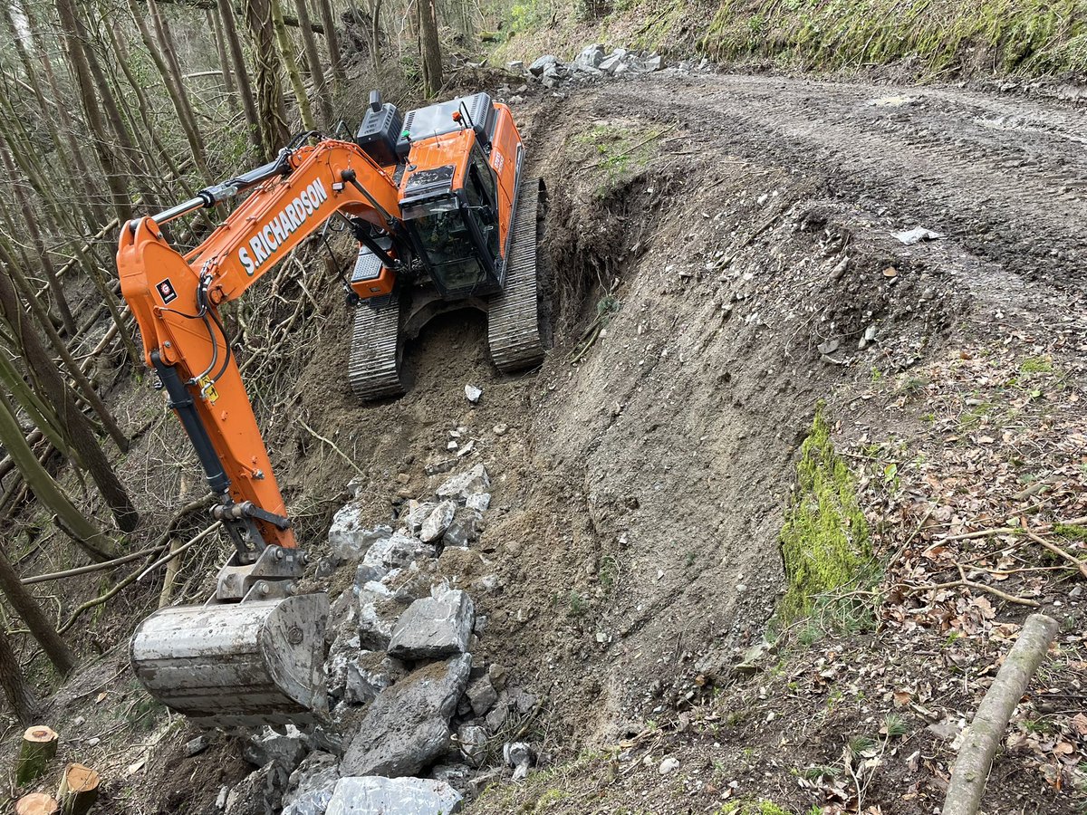 Mark Richardson 🇬🇧 tweet media